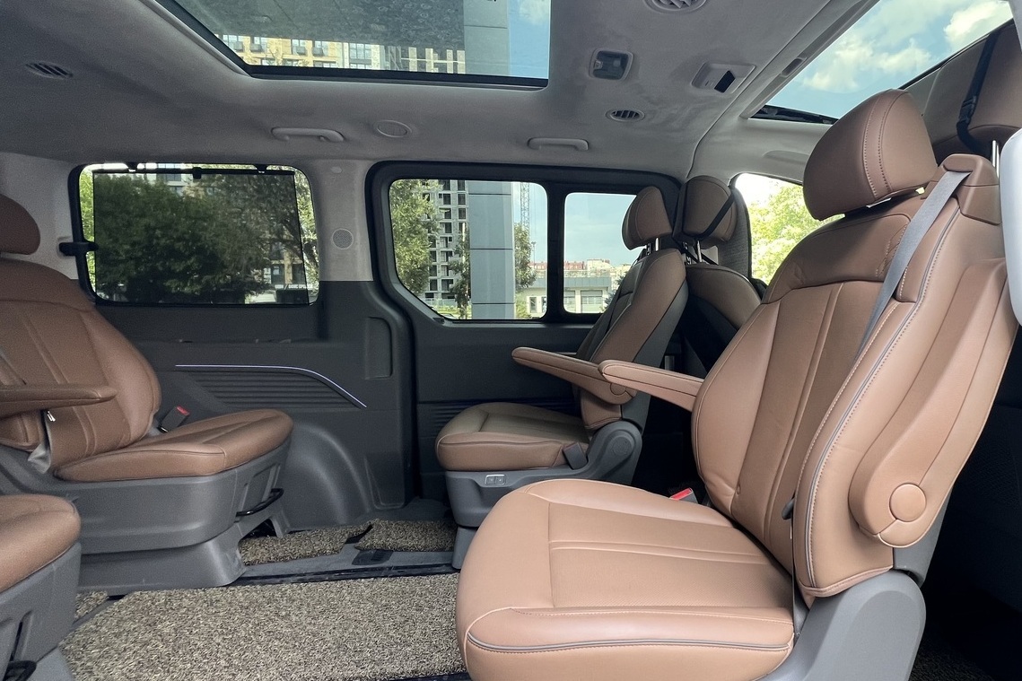 Мерседес в аренду в Волгограде Аренда минивена в Волгограде